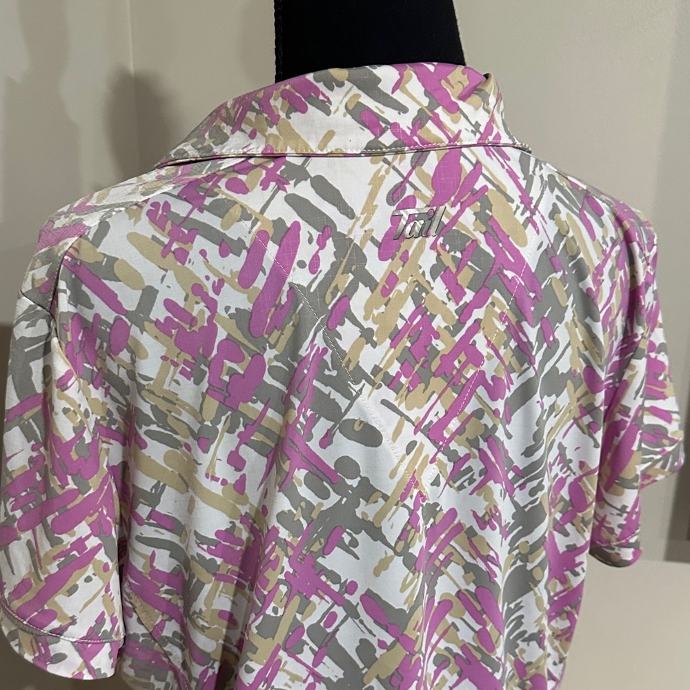*Tail* Short Sleeve Button-Down Top Multicolor Ab… - image 6